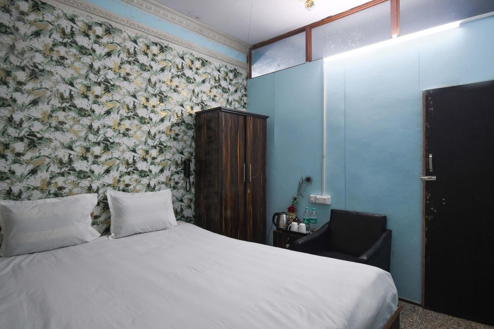 Hotel O Blue Cherry Guest House Calcutta  Esterno foto