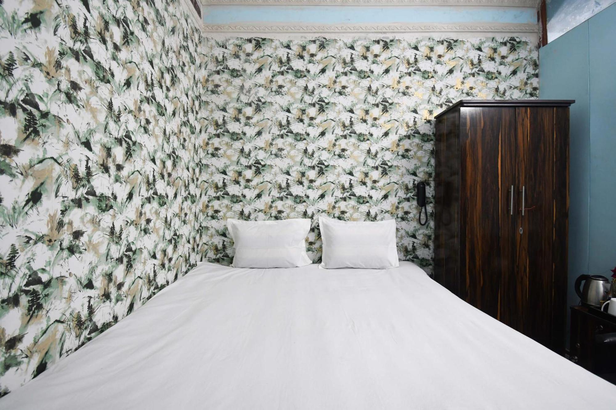 Hotel O Blue Cherry Guest House Calcutta  Esterno foto