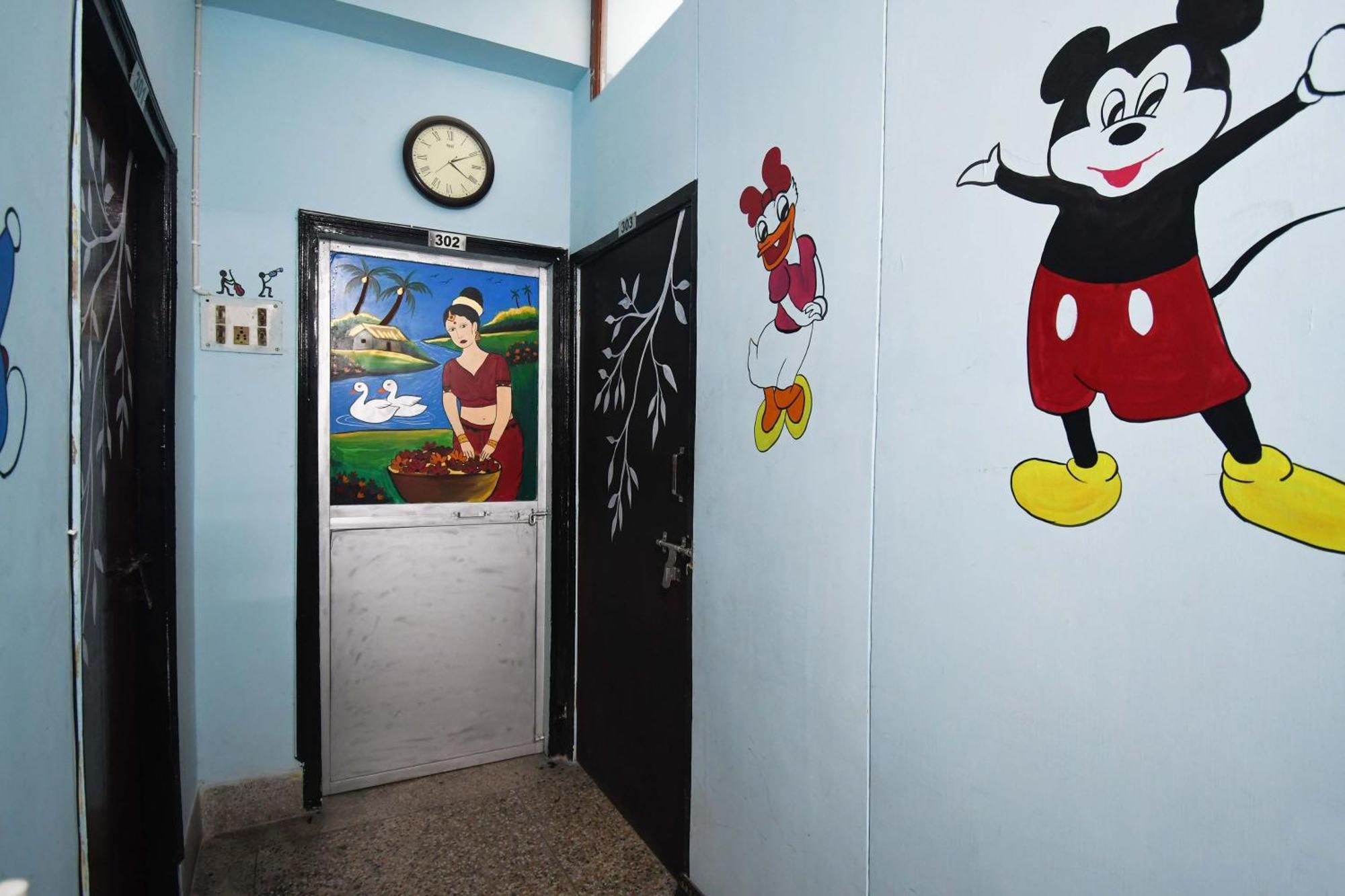 Hotel O Blue Cherry Guest House Calcutta  Esterno foto